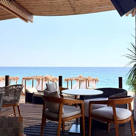 Budget Room-santorini 5 Min Walk From Sea Appartamento *